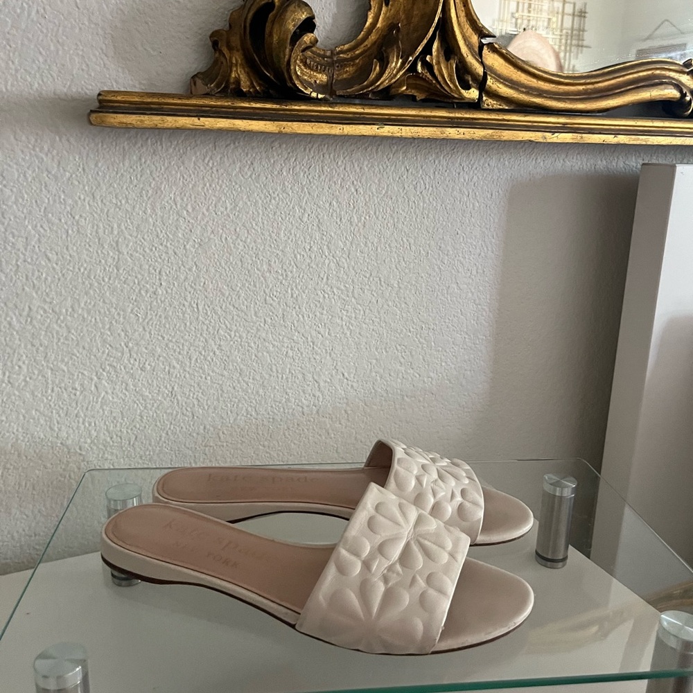 Kate Spade emmie slide white Sandals size 9